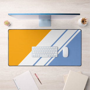Fun Light Blue Yellow White Slant Racing Streifen Schreibtischunterlage