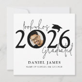 Fun Look who's Graduated Photo Graduation Ankündigung (Vorderseite)