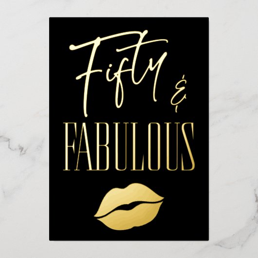 Fun Modern Black Fifty Fabulous Lips Birthday Folieneinladung (Vorderseite)