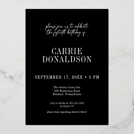 Fun Modern Black Fifty Fabulous Lips Birthday Folieneinladung (Rückseite)