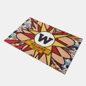 Fun Modern Family Name Monogram Comic Book Fußmatte (Schrägansicht)