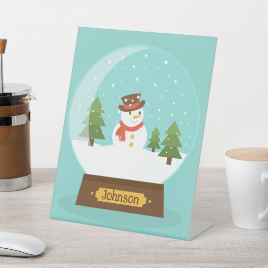 FUN! Name des Snowman Pedestal-Schildes mit Person Sockelschild (In SItu)