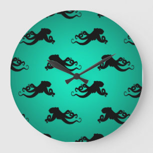 Fun Octopus-Silhouetten auf Grün Große Wanduhr