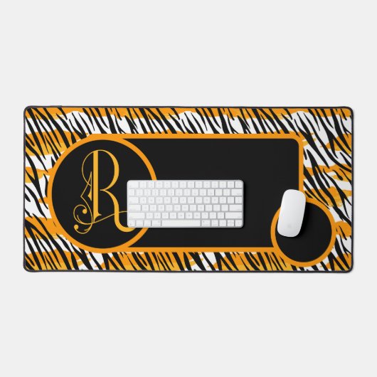 Fun Orange Schwarz-weiß Tiger Streifen Monogramm m Schreibtischunterlage (Tastatur & Maus)