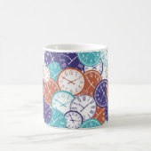 Fun Page Voll von Clock Faces Kaffeetasse (Mittel)