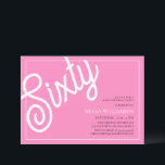Fun Pink und White Script 60. Geburtstag Einladung<br><div class="desc">Eleganter Spaß Pink und White Script 60. Geburtstag Einladung Ihre Gäste werden wissen,  dass dies ein besonderes Party,  wenn Sie nur auf diese Einladung!</div>
