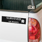 Fun Pothole Bumper Sticker SURVIVED UK ROADS 2026 Autoaufkleber (Auf Lkw)