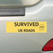 Fun Pothole Bumper Sticker SURVIVED UK ROADS 2026 Autoaufkleber (Auf Auto)