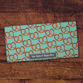 Fun Pretzel Snacks - Crunchy Drehungen - Benutzerd Schreibtischunterlage