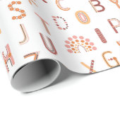 Fun Rainbow Alphabet Muster Geschenkpapier (Rolleneckpunkt)