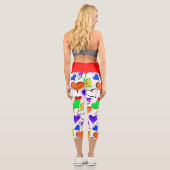 Fun Rainbow Colorful Hearful Capri Leggings (Rückseite)