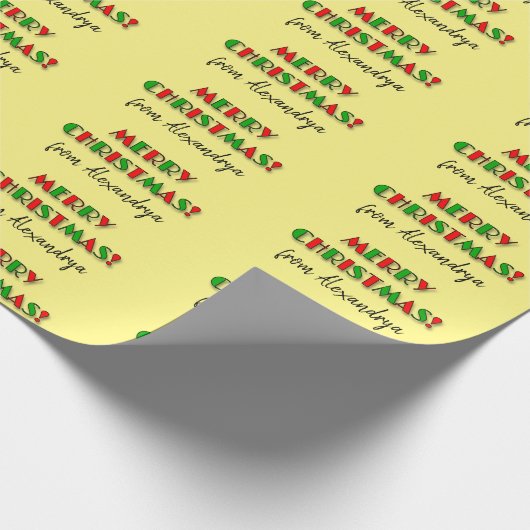 Fun Red & Green "MERRY CHRISTMAS", Individuelle Na Geschenkpapier (Ecke)