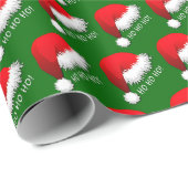 Fun Red Santa Claus Hat HOHOHO on Green Geschenkpapier (Rolleneckpunkt)
