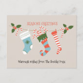 Fun Red Script Green Strumpfs Candy Cane Floral Postkarte (Vorderseite)
