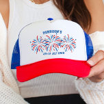 Fun Red White Blue Fireworks 4. Juli Custom Truckerkappe<br><div class="desc">Super lustige und festliche 4. Juli Trucker mit rot, weiß und blau Feuerwerk und Ihrem eigenen Text. Perfekt als passende Freunde und Familienhütten für Ihr 4. Party Juli. Auch macht ein phantastisches Geschenk für die Gastgeberin oder Gedenktag oder Veteran's Day Hut - eine tolle Möglichkeit, Ihren amerikanischen Stolz zu zeigen....</div>