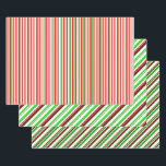 Fun Red, White, Green Christmas Themed Patterns Geschenkpapier Set<br><div class="desc">Diese lustigen Weihnachts- und Feiertagsthemen sind mit rot,  weiß und grün gestreiften Mustern gestaltet. Papierblätter wie diese zu umhüllen,  könnte Spaß machen,  wenn man Geschenke zum Weihnachtsfeiern einpackt.</div>