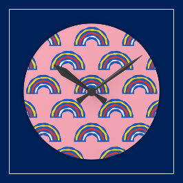 Fun Retro 80er Primäre Farbenbügel auf Niedlich ro Runde Wanduhr