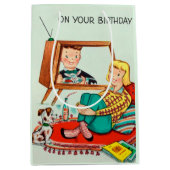 Fun Retro Vintag Geburtstag Mittlere Geschenktüte (Vorderseite)