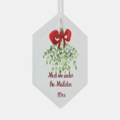 Fun Romantic Meet under Mistletoe Zitat Weihnachte Ornament Aus Glas (Vorderseite Rechts)