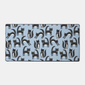 Fun Schwarz und Weiß Tuxedo Katzenmuster Blau Schreibtischunterlage (Vorderseite)