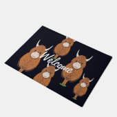 Fun Scottish Highland Cow Welcome Fußmatte (Schrägansicht)