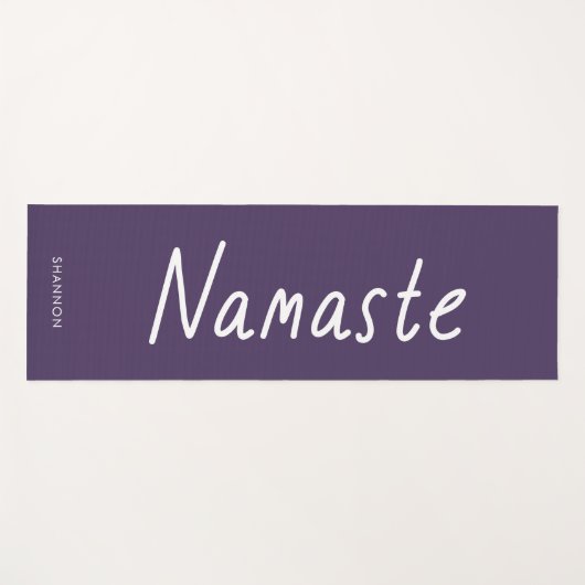 Fun Script Lila Namaste Personalisierter Name Yogamatte (Vorderseite (Horizontal))