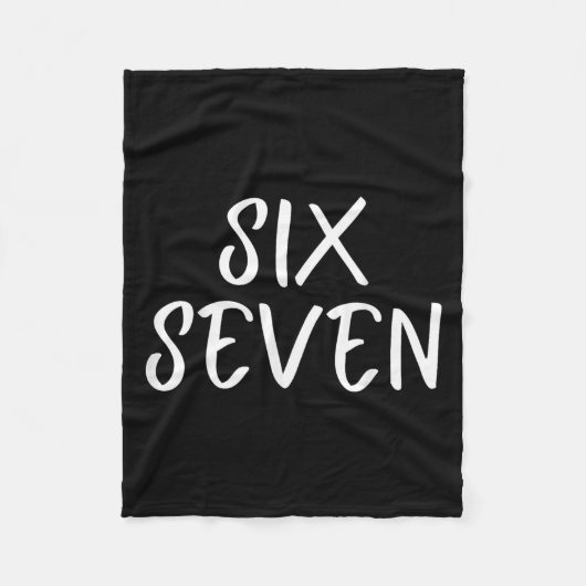 Fun Six Sieben 6 7 Meme Design Meme Sprichwort Spa Fleecedecke (Vorderseite)