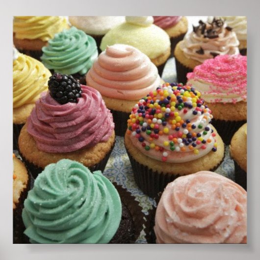 Fun-Sized Decorative Cupcakes Poster (Vorne)