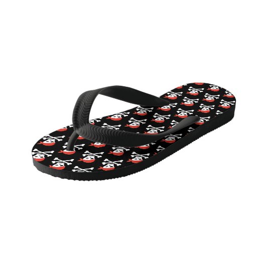 Fun Skull und Crossbones Pattern Pirate Kinderbadesandalen (Schrägansicht)