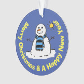 Fun Snowman in einer frostigen Winterlandschaft. Ornament (Vorderseite)