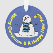 Fun Snowman in einer frostigen Winterlandschaft. Ornament (Vorderseite)