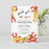 Fun Sommer Engagement Party Crawfish Boil Einladung (Stehend Vorderseite)