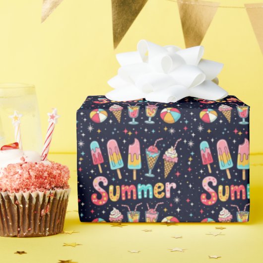 Fun Summer Graphics On Black Geschenkpapier (Geburtstagsparty)