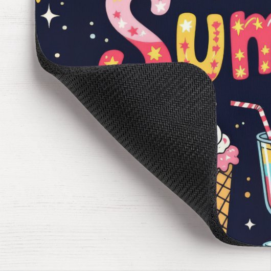 Fun Summer Graphics On Black Mousepad (Ecke)