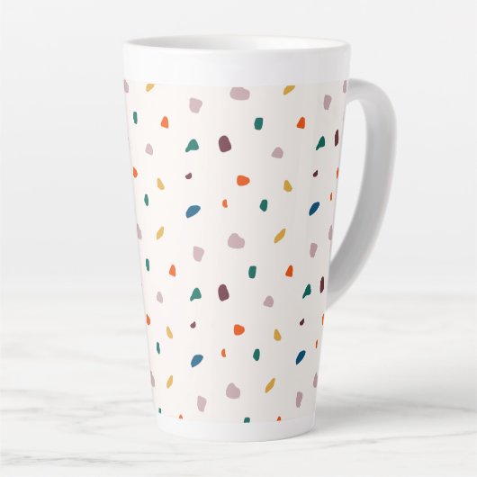 Fun Terrazzo Print Latte Tasse (Rechte Ecke)