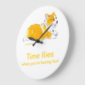 Fun Time Flies Corgi Clock Große Wanduhr (Winkel)