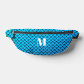 Fun Trendy Blue Sea Mermaid Scales White Monogram Bauchtasche (Ablage )
