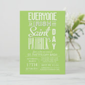 Fun Typografie St. Patrick's Day Bash Dinner Party Einladung (Stehend Vorderseite)