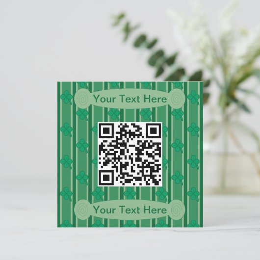 Fun und Extravagant 4 leaf Clover QR-Code Einladung (Stehend Vorderseite)