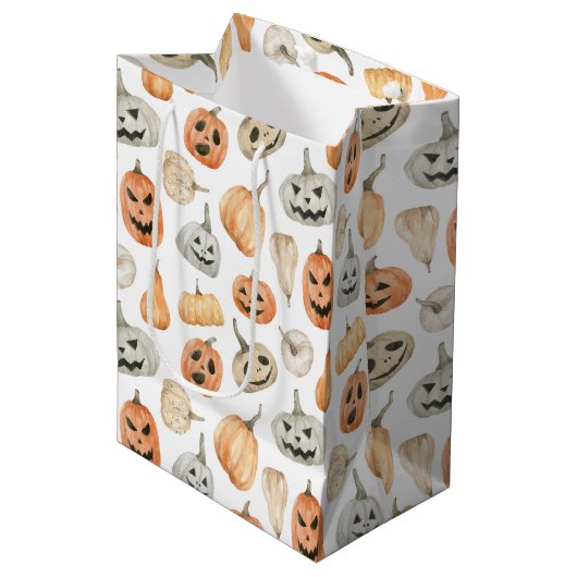 Fun Watercolor Pumpkin Pattern Mittlere Geschenktüte (Vorderseite Schrägansicht)