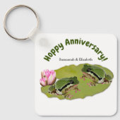 Fun Wedding Anniversary Female Frog Couple Lily Schlüsselanhänger (Vorderseite)