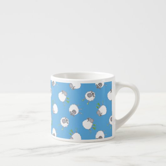 Fun Welsh Sheep Muster auf Sky Blue Background Espressotasse (Rechts)