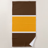 Fun Wide Dark Brown Golden Yellow Racing Streifen Strandtuch (Vorderseite)