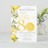 Fun Zesty Lemon 80. Geburtstagsparty Einladung (Stehend Vorderseite)