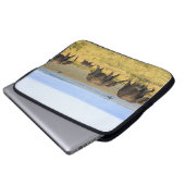 FÜNF ELEFANS AUF BROWN GRASS LAPTOPSCHUTZHÜLLE (Vorne Knopf)