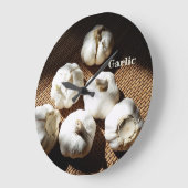 Fünf ganze Knoblauchzehen Große Wanduhr (Winkel)