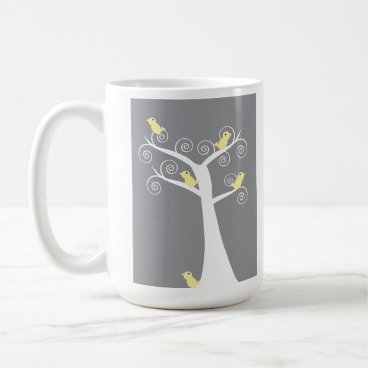 Fünf Gelbe Vögel in einer Baumhütte Tasse (Links)