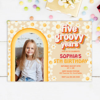 Fünf Groovy 5. Geburtstag Foto Einladung | Retro