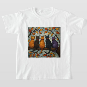 Fünf Katzen auf einem Baumzweig im Buntglasstil T-Shirt