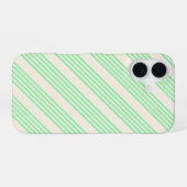 Fünf Streifen in grün und beige iPhone 16 Hülle (Rückseite (Horizontal))